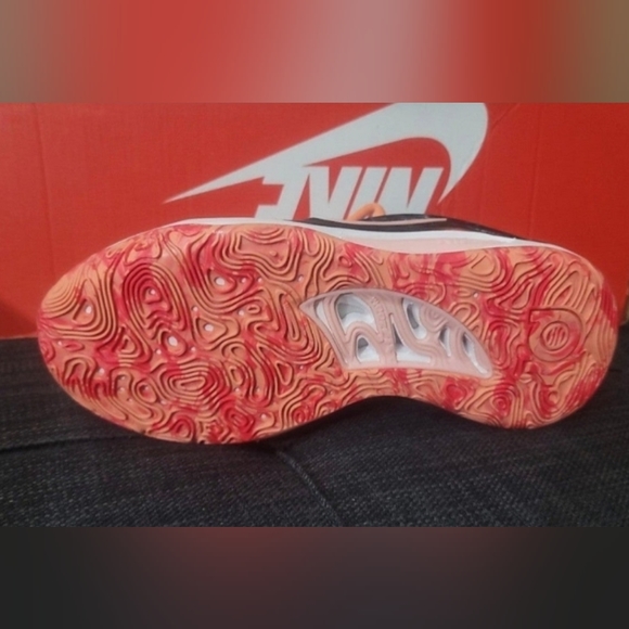 (Y-4.5) Napheesa Collier x KD15 'Community' - Picture 2 of 11